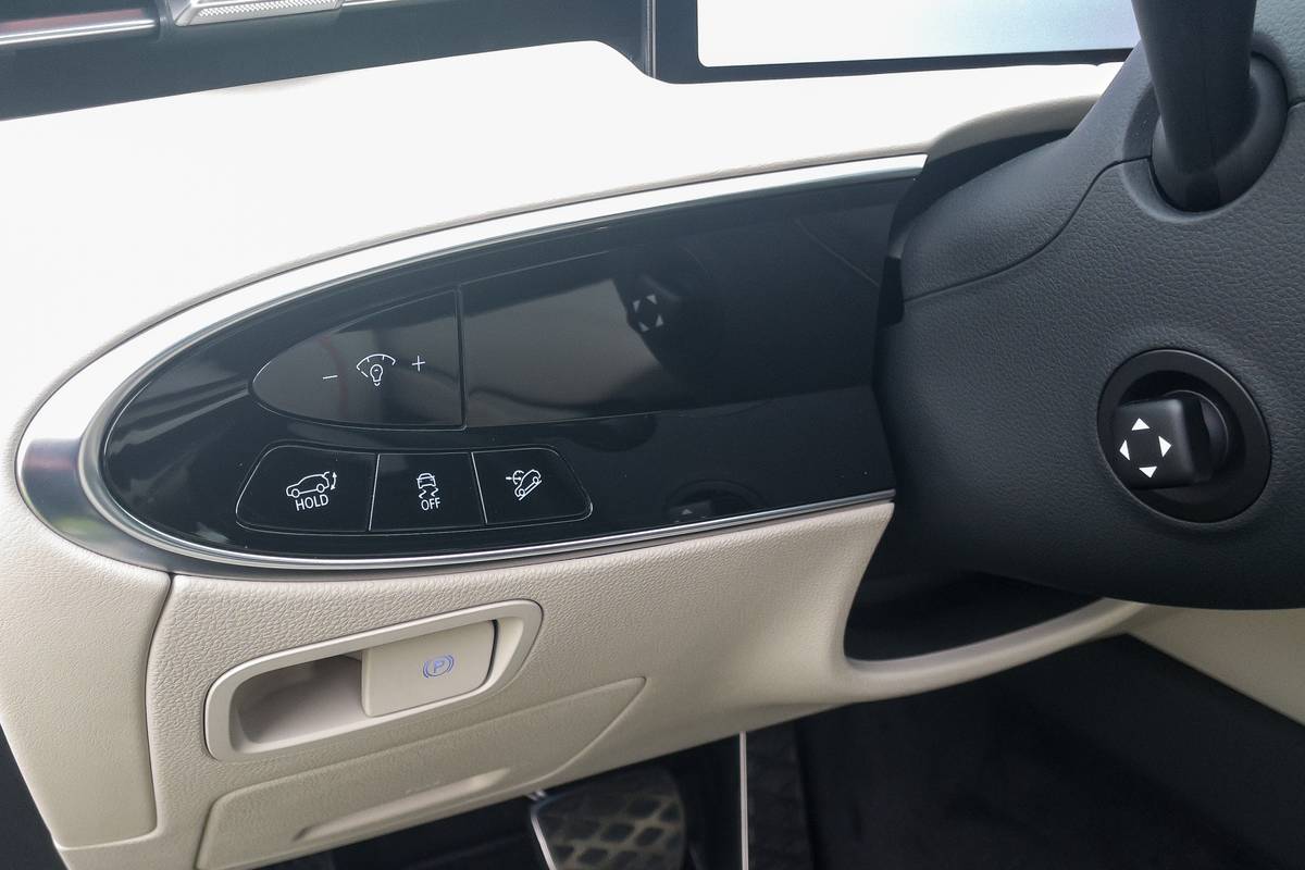 2026 Genesis GV70