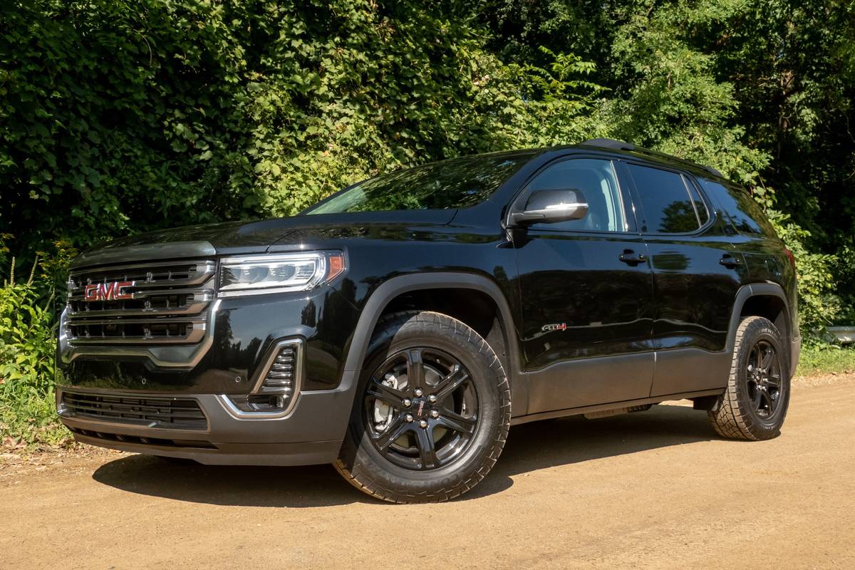 2022 GMC Acadia Prices, Reviews, and Pictures