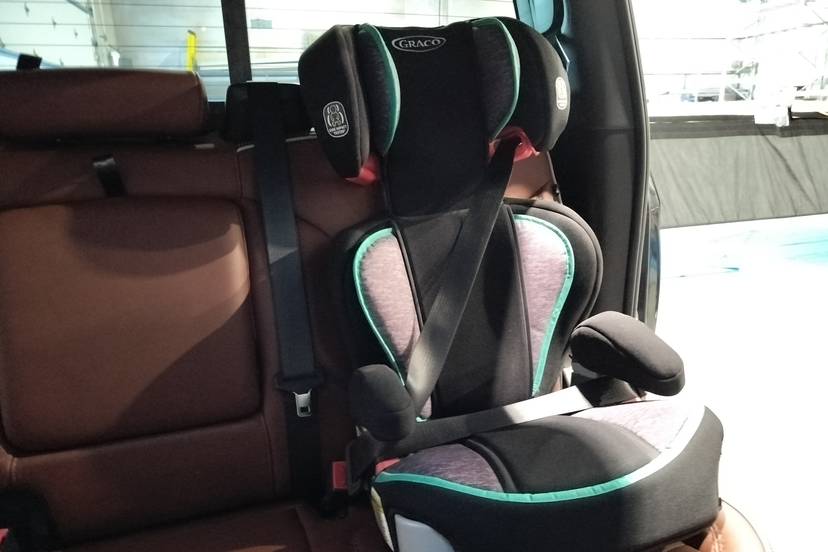 gmc-sierra-1500-2024-interior-csc-02