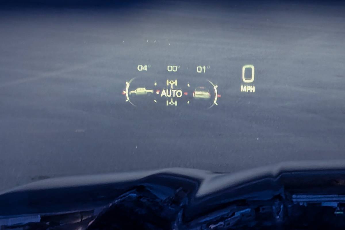 gmc sierra 1500 denali ultimate 2026 29 interior heads up display jpg