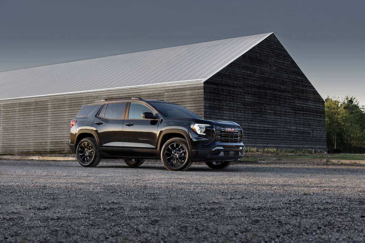 2025 GMC Terrain: Simpler Lineup, Nicer Digs | Cars.com