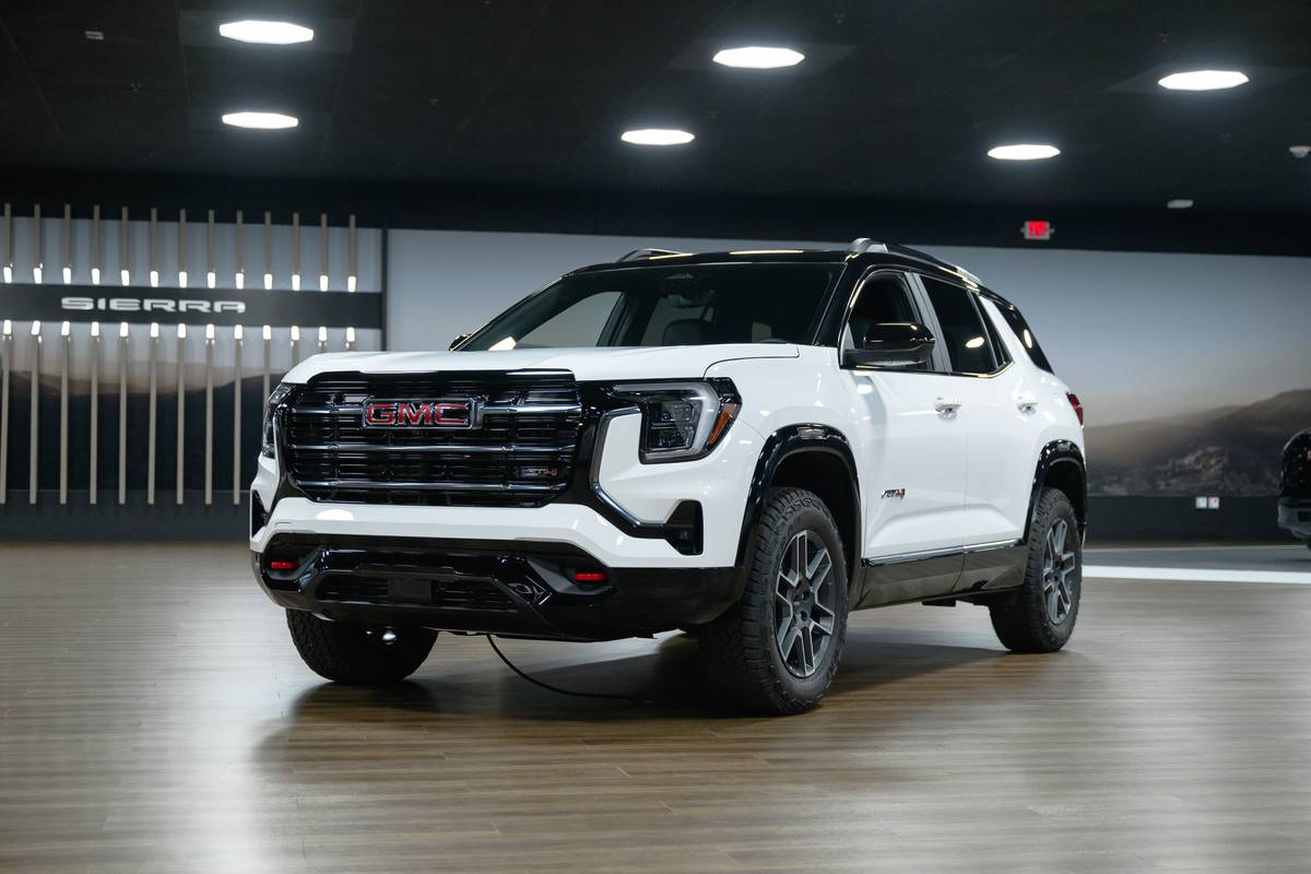 2025 GMC Terrain Specs, Prices, MPG, Reviews & Photos