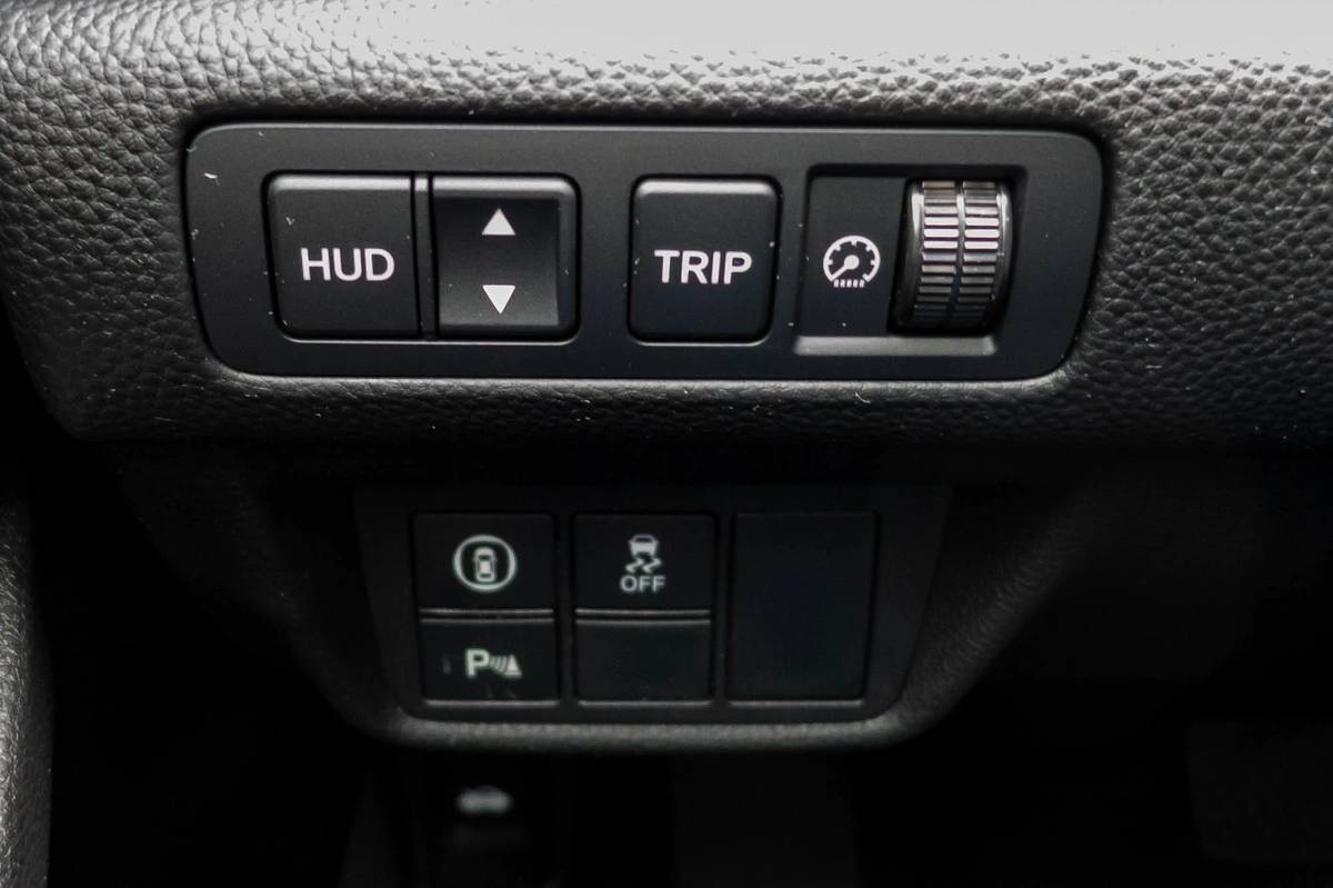 honda accord hybrid 2021 23 controls  dashboard  front row  interior jpg