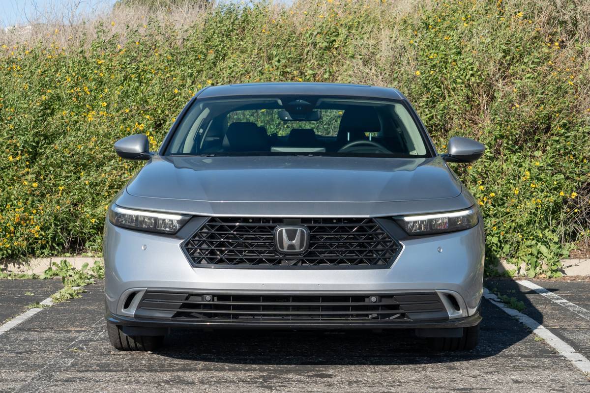 honda accord hybrid 2026 02 exterior front scaled jpg