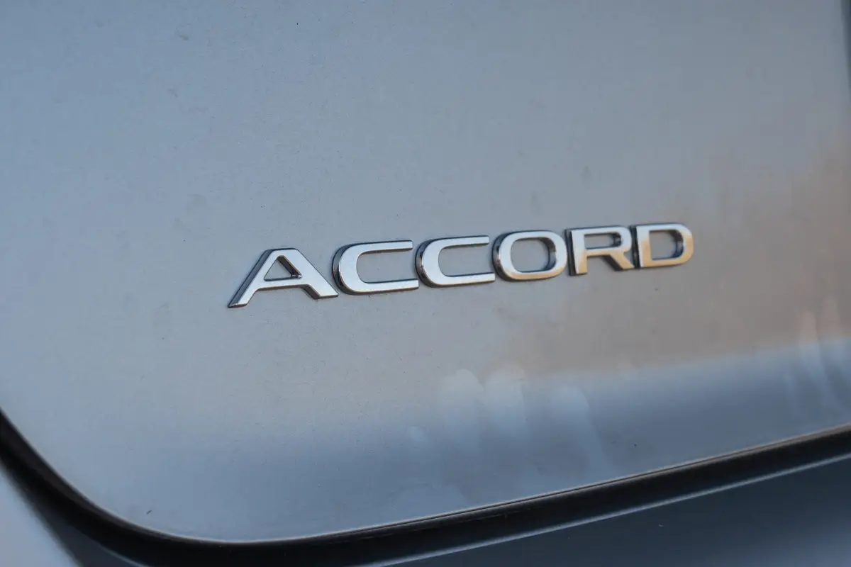 honda accord hybrid 2026 07 exterior rear badge scaled jpg