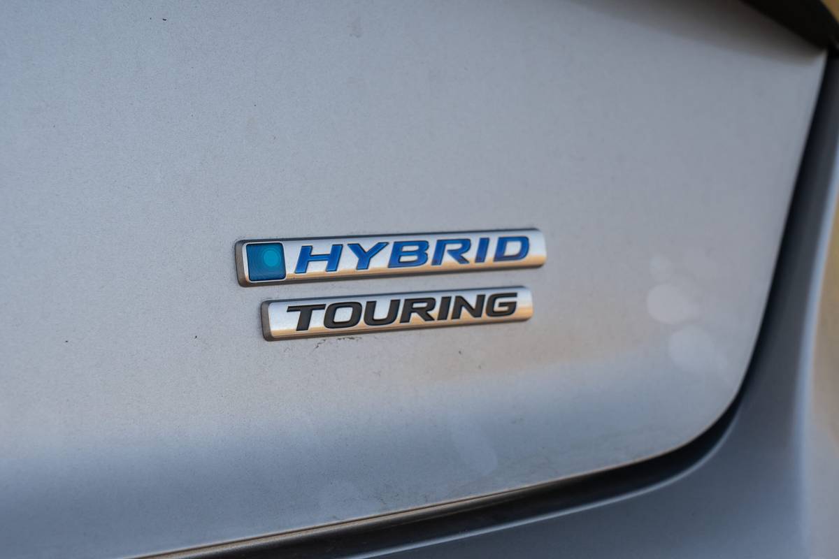 honda accord hybrid 2026 08 exterior rear badge scaled jpg