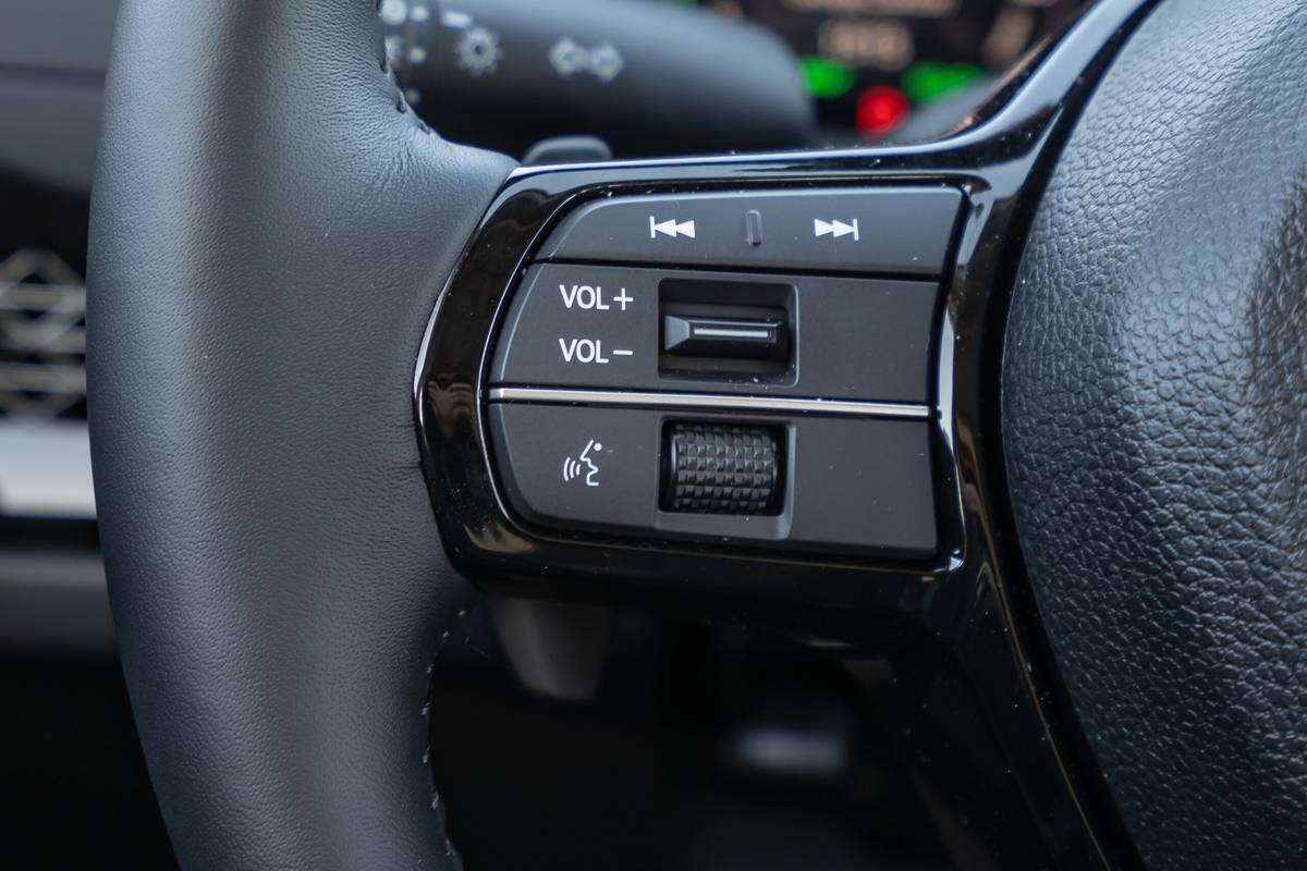 honda accord hybrid 2026 13 interior steering wheel controls scaled jpg