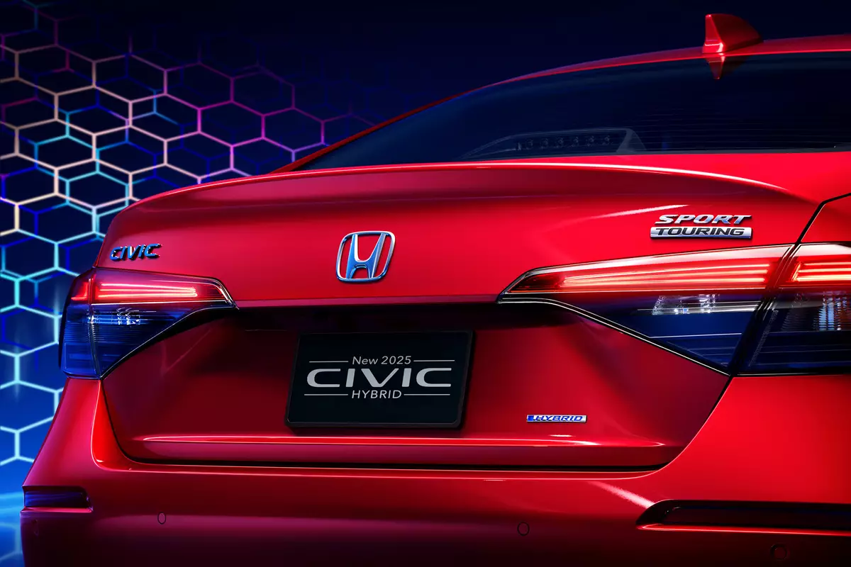2025 Honda Civic Hybrid May Get 204-HP Like The Accord