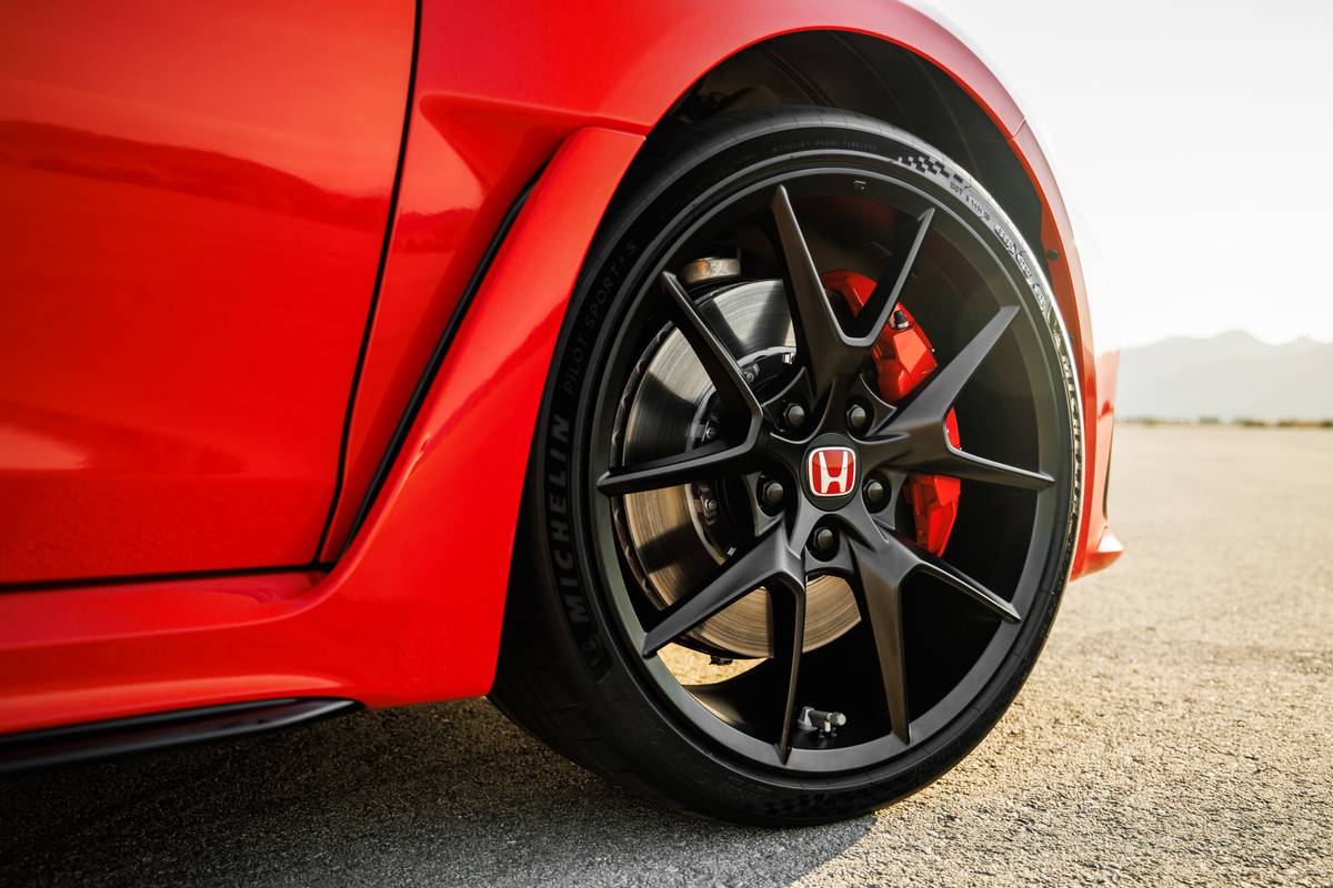 New Civic Type R Launches for 2023 with 315 HP—the Most Powerful Production  Honda Ever in the U.S.