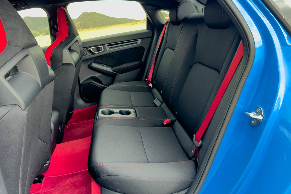 honda civic type r 2026 26 interior backseat jpg