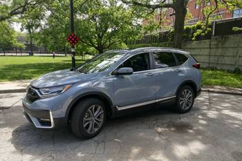 Kia Sportage Vs. Honda CR-V: Specs-Sheet Showdown