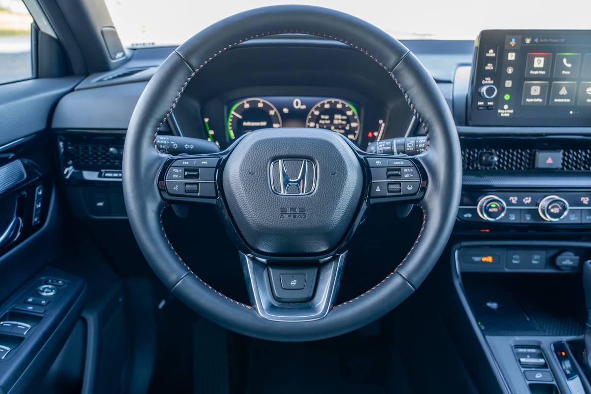 honda cr v hybrid sport touring 2026 17 interior steering wheel scaled jpg
