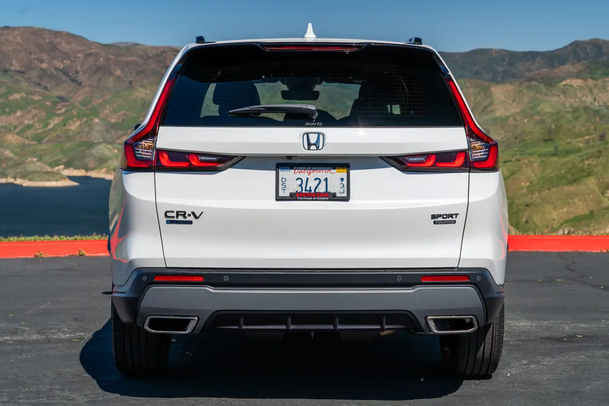 honda cr v hybrid sport touring 2026 41 exterior rear scaled jpg