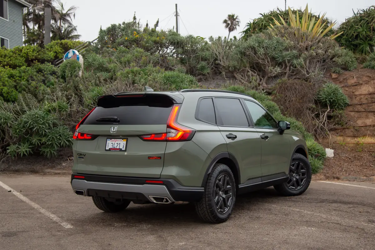honda cr v hybrid trailsport 2026 14 exterior rear angle scaled jpg