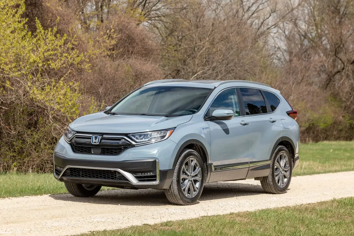 Honda CR-V: Which Should You Buy, 2021 or 2022?