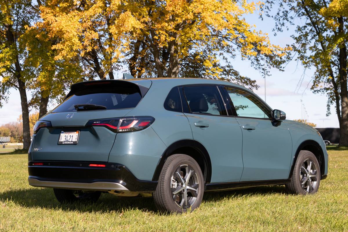 2023 Honda Hrv Vs 2023 Subaru Crosstrek