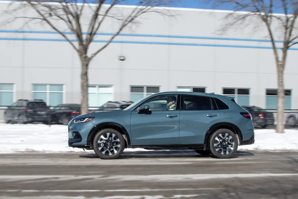 honda hr v 2026 01 exterior dynamic profile scaled jpg