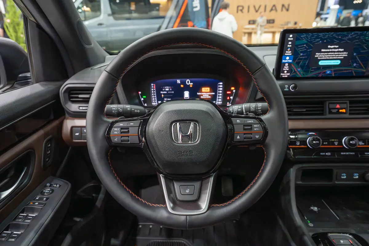 honda pilot 2026 14 interior steering wheel jpg