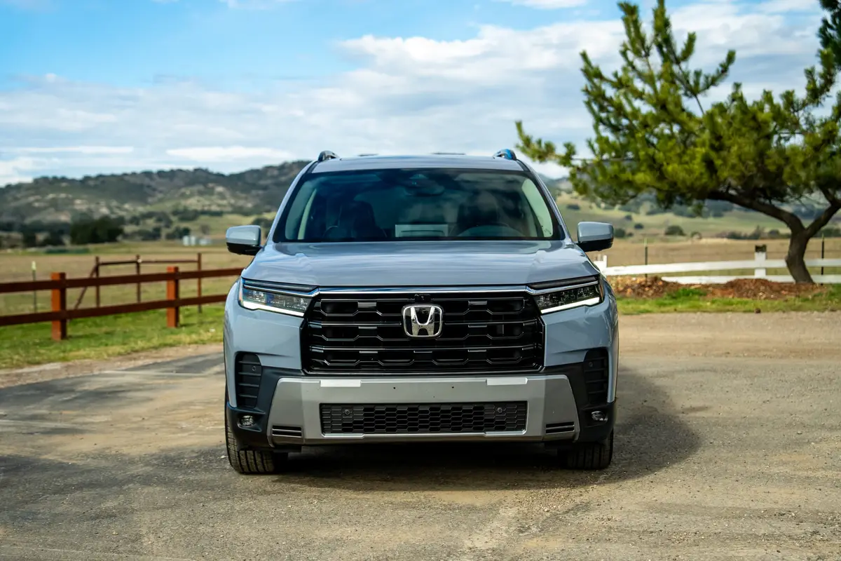 honda pilot review 2026 01 exterior front scaled jpg