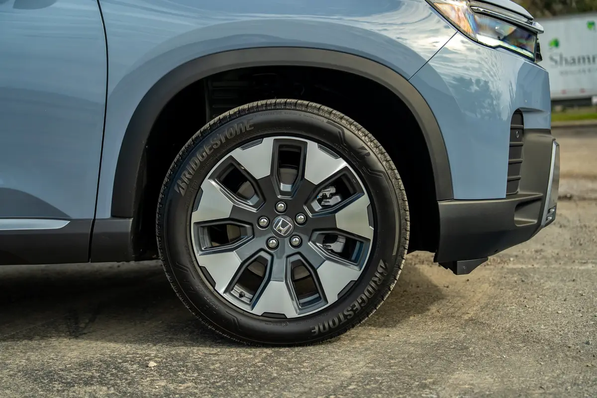 honda pilot review 2026 04 exterior wheel scaled jpg