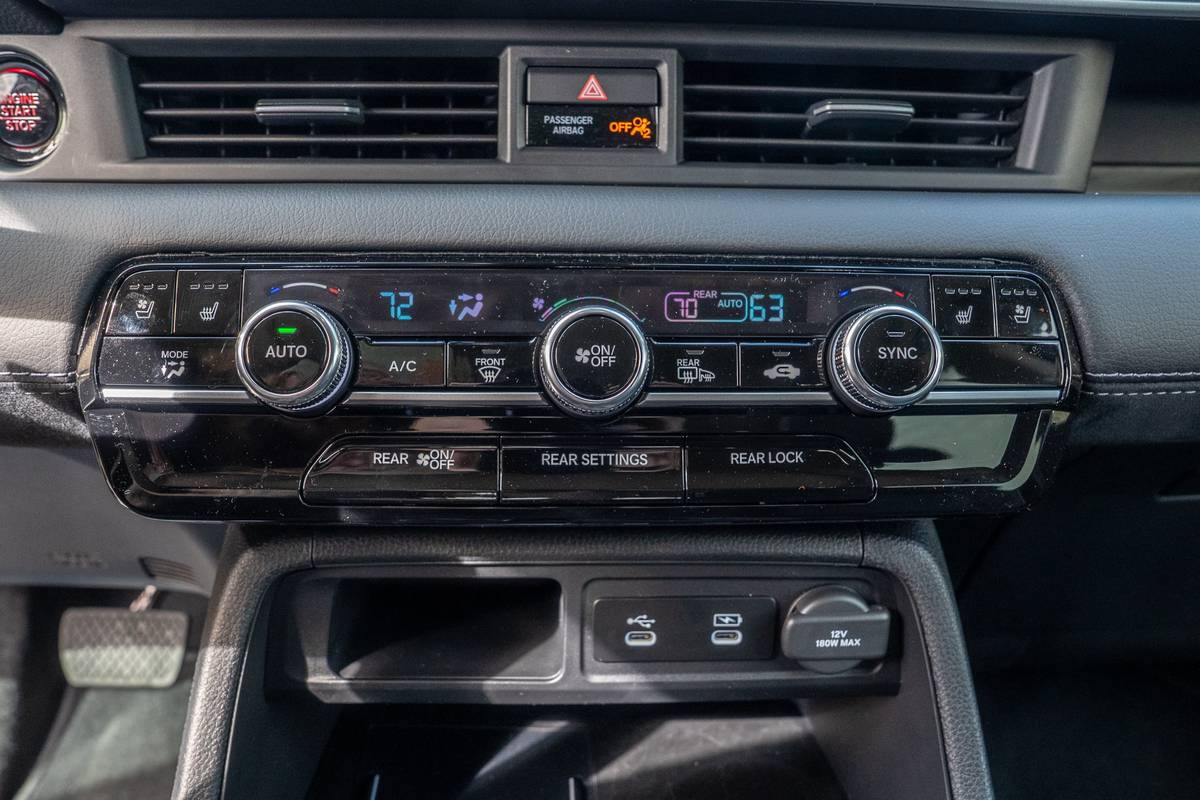 honda pilot review 2026 12 interior climate control jpg