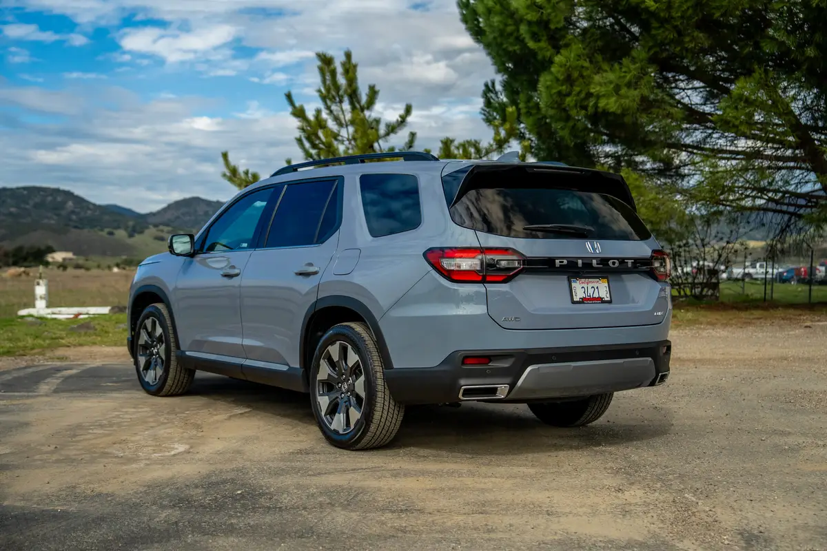 honda pilot review 2026 16 exterior rear angle scaled jpg