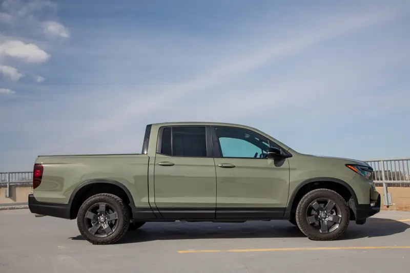 honda-ridgeline-trailsport-2026-05-exterior-profile