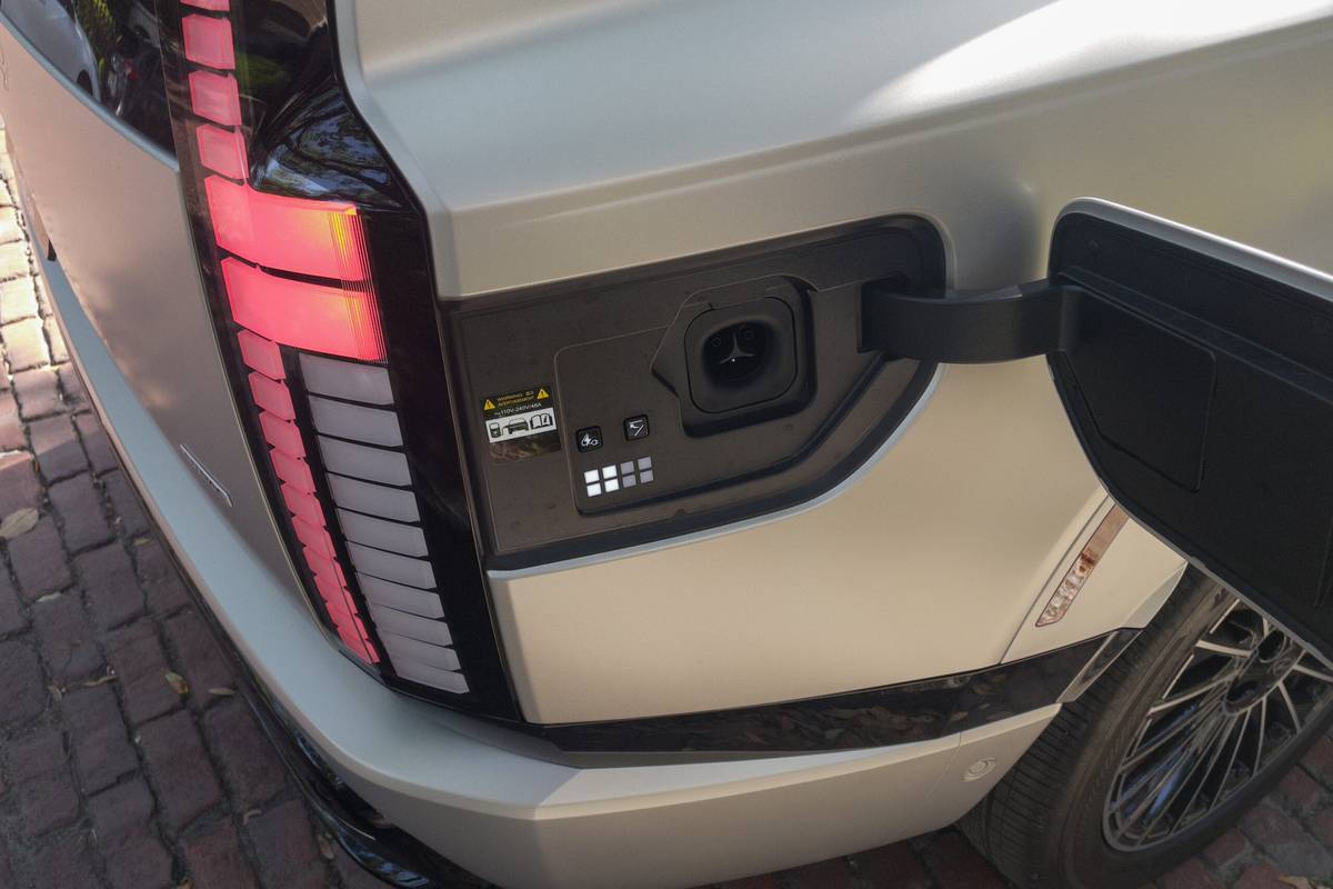 hyundai ioniq 9 2026 13 exterior charge port scaled jpg