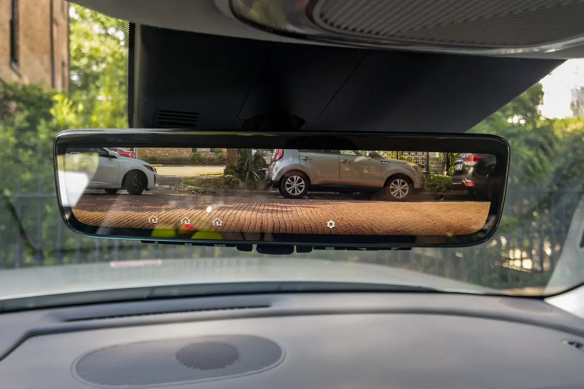 hyundai ioniq 9 2026 35 interior rear view mirror scaled jpg