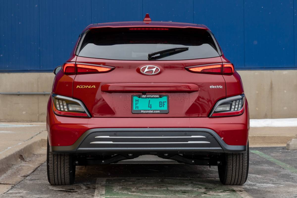 The 2022 Hyundai Kona Electric Is An Affordable Quick Long Range EV 