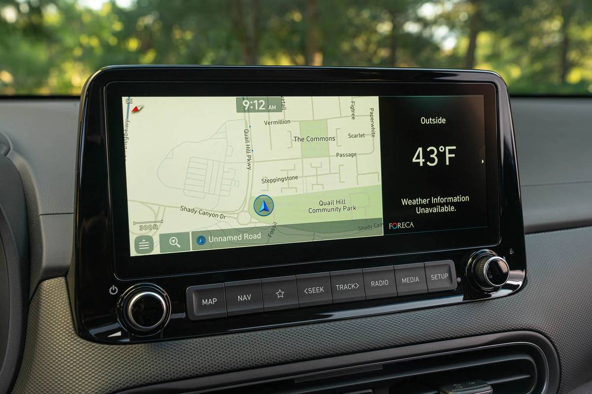 hyundai kona limited 2022 oem 05 center stack display front row gps navigation interior touchscreen jpg