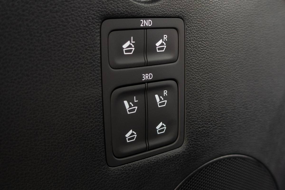 hyundai palisade 2020 31 controls  folding seats  interior  trunk jpg