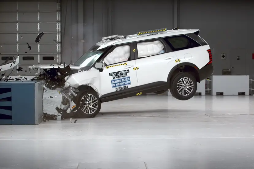 hyundai-palisade-2026-exterior-iihs-01