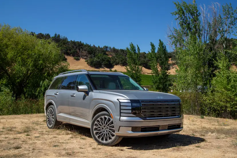 hyundai-palisade-calligraphy-2026-01-exterior-front-angle