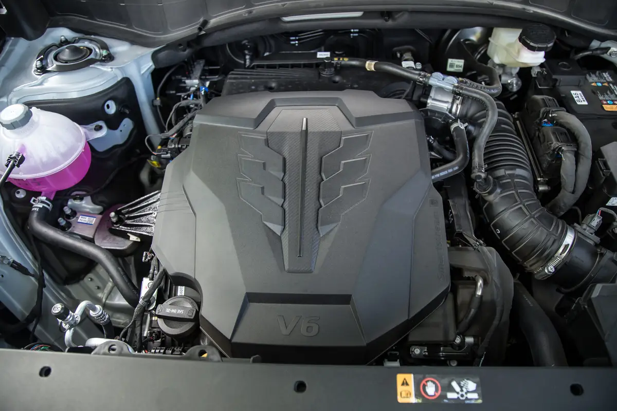 hyundai palisade calligraphy 2026 08 interior engine scaled jpg