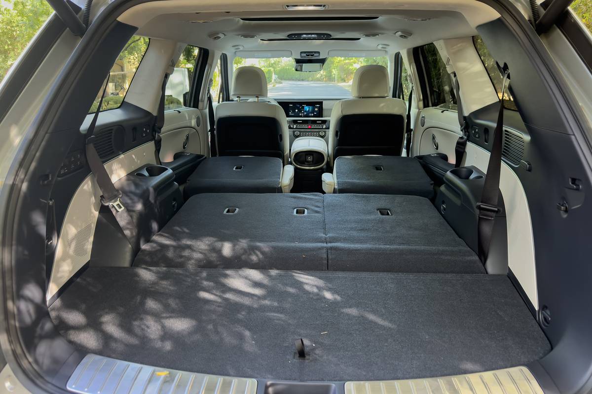 hyundai palisade calligraphy 2026 31 interior cargo 1 jpg