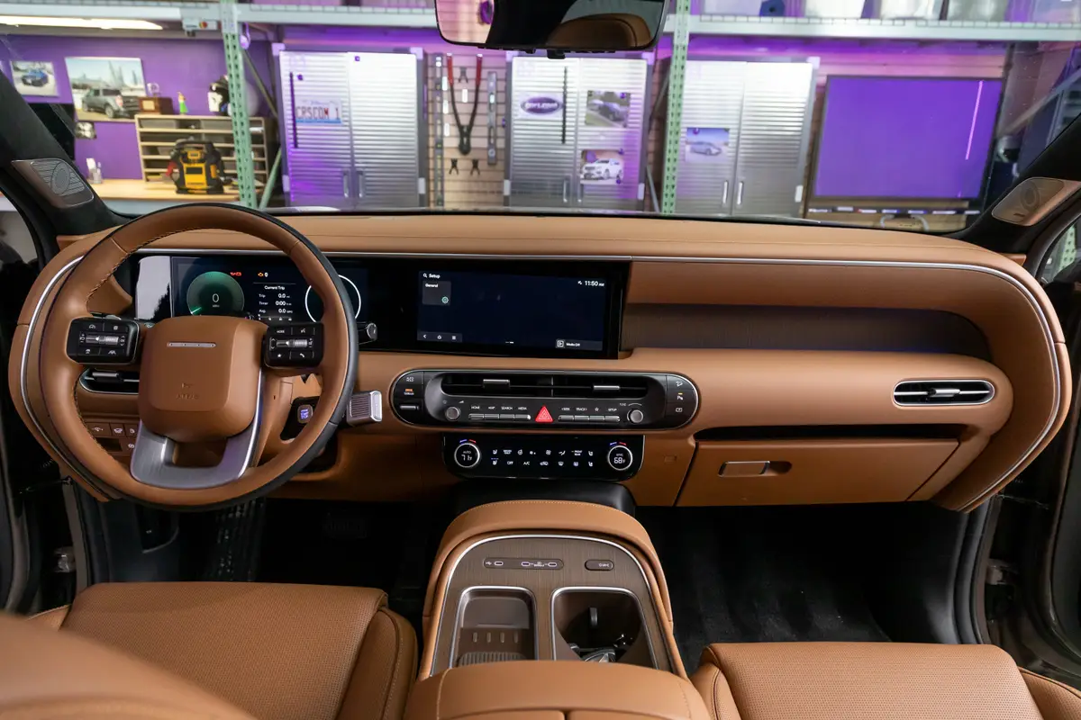 hyundai palisade hybrid calligraphy 2026 10 interior front row jpg