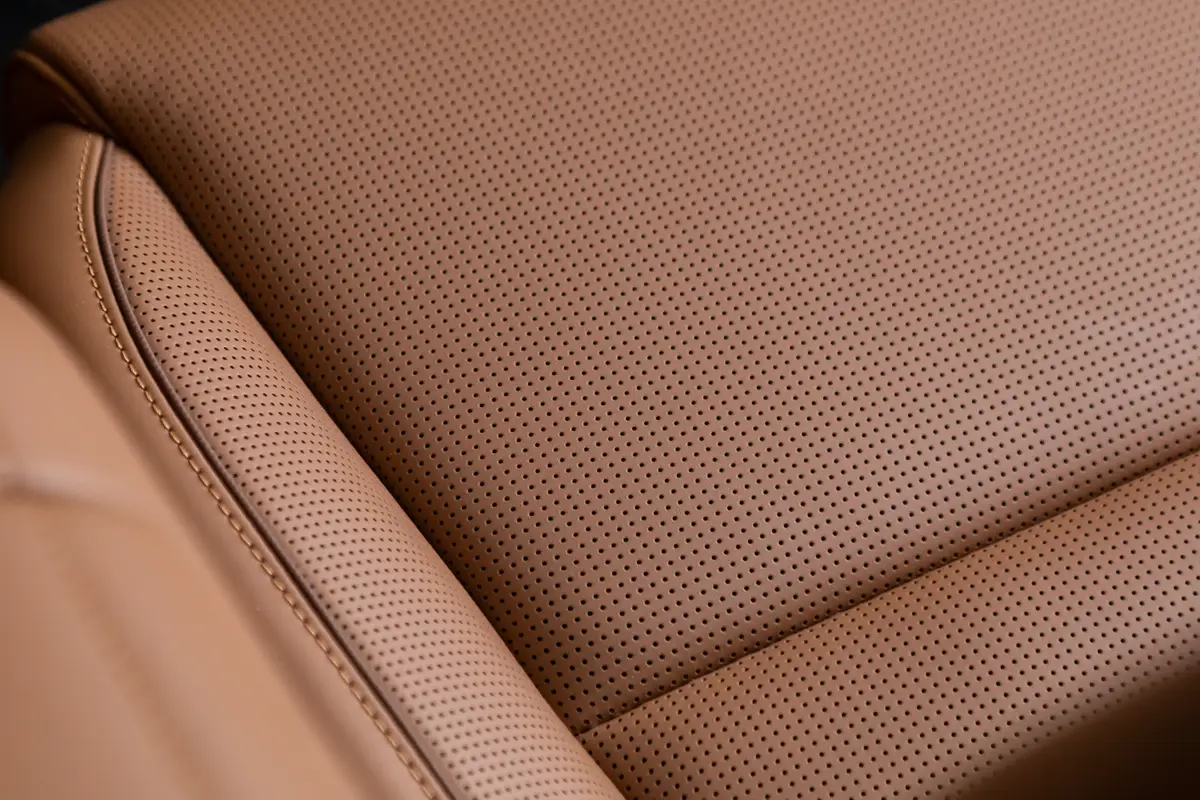 hyundai palisade hybrid calligraphy 2026 14 interior front row seat jpg