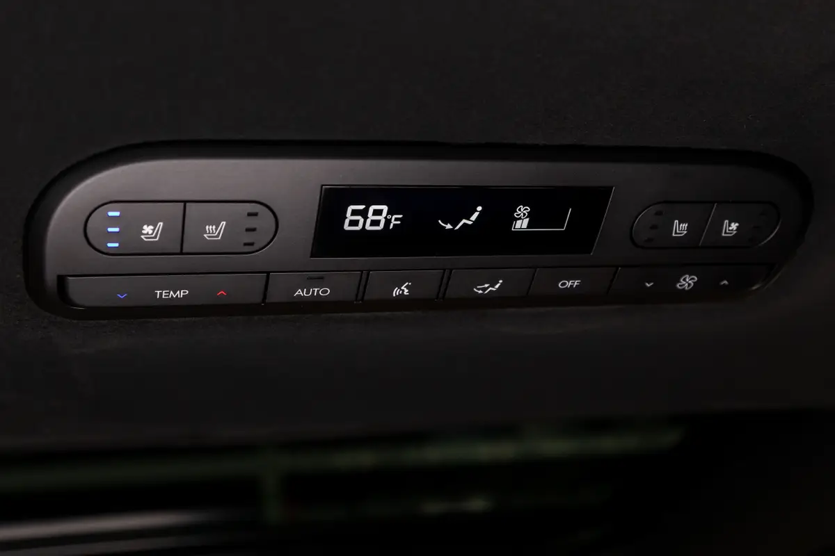 hyundai palisade hybrid calligraphy 2026 26 interior second row jpg
