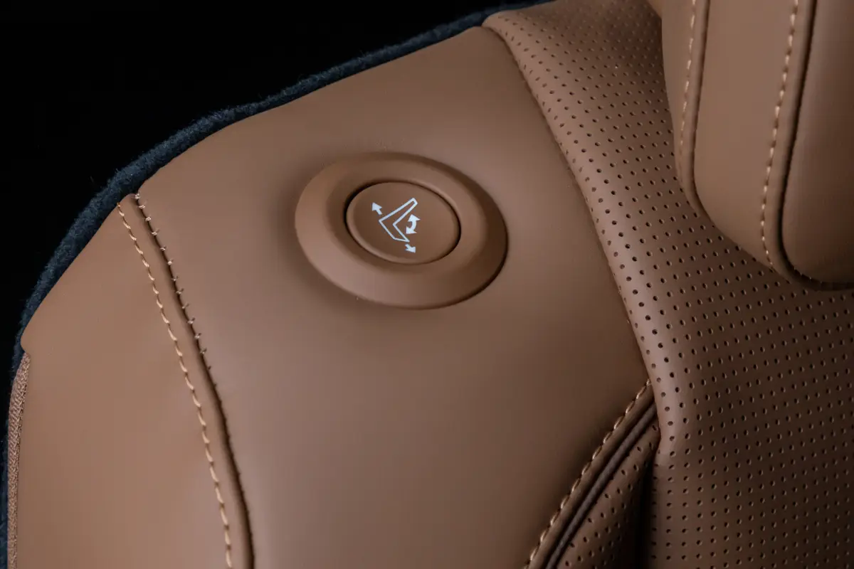 hyundai palisade hybrid calligraphy 2026 28 interior second row jpg