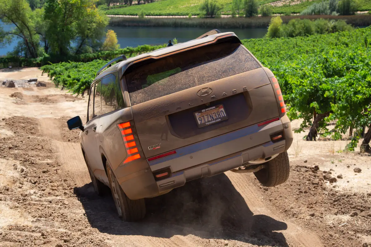 hyundai palisade xrt pro 2026 40 exterior offroad rear angle scaled jpg