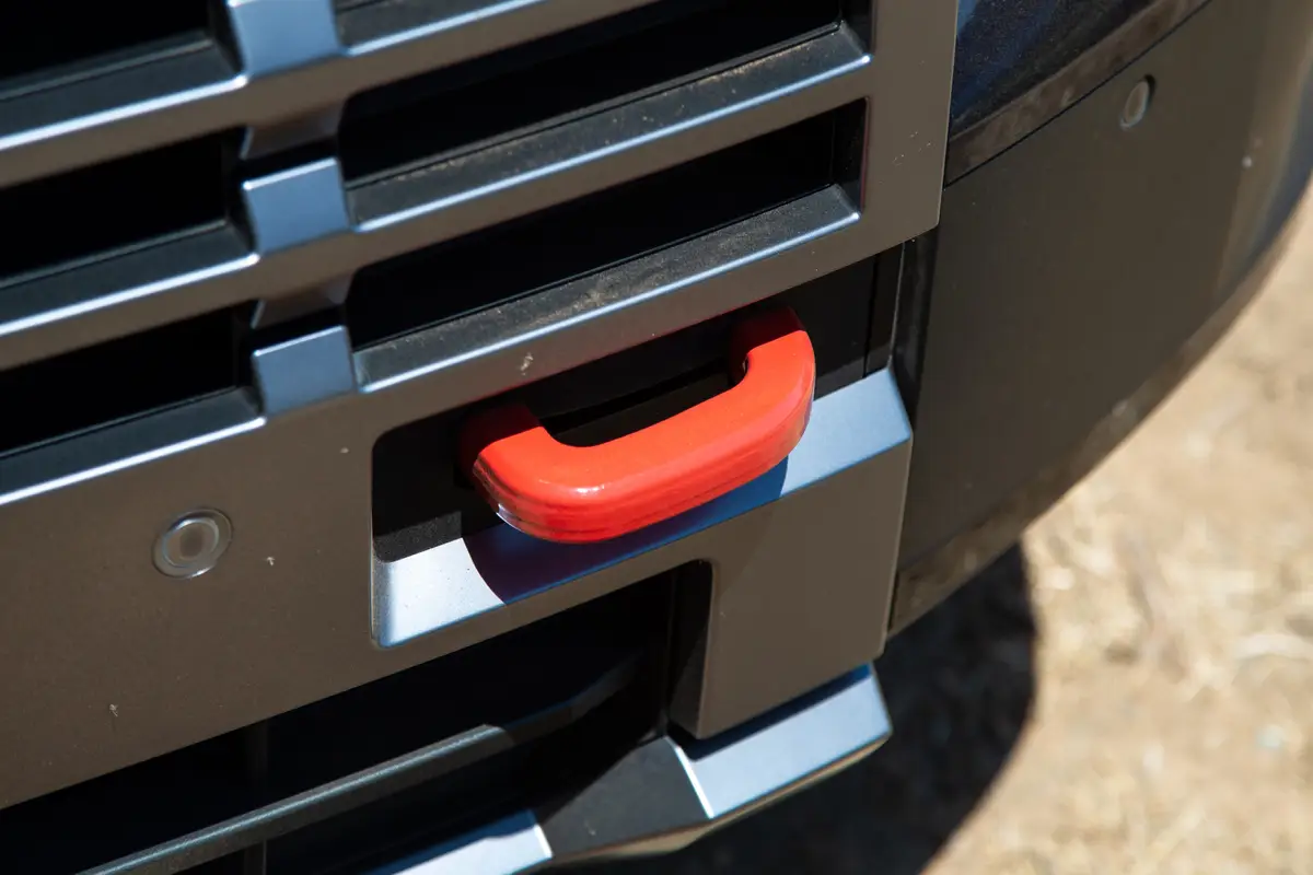 hyundai palisade xrt pro 2026 42 exterior front tow hook scaled jpg