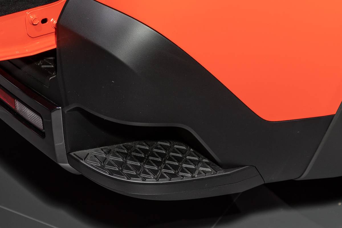 hyundai santa cruz 2025 13 exterior rear step jpg