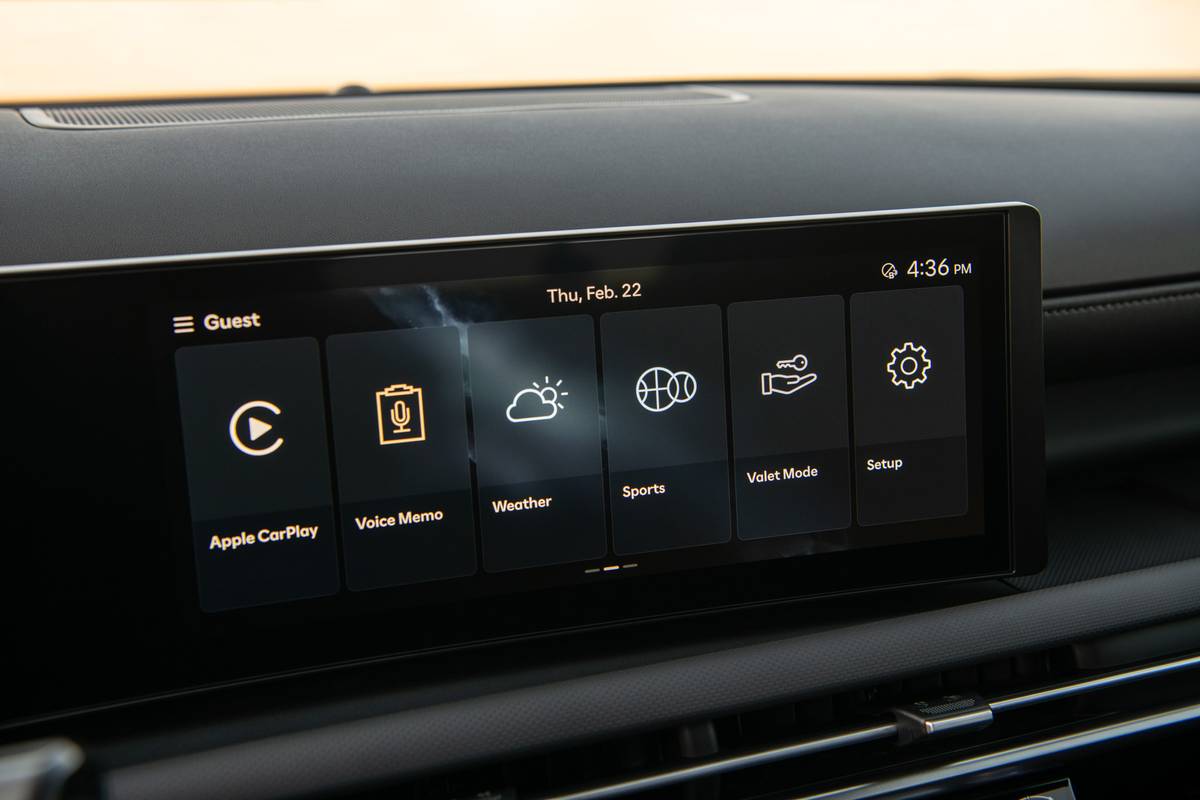 2025 Hyundai Santa Cruz Gets Interior Upgrades, More Rugged XRT