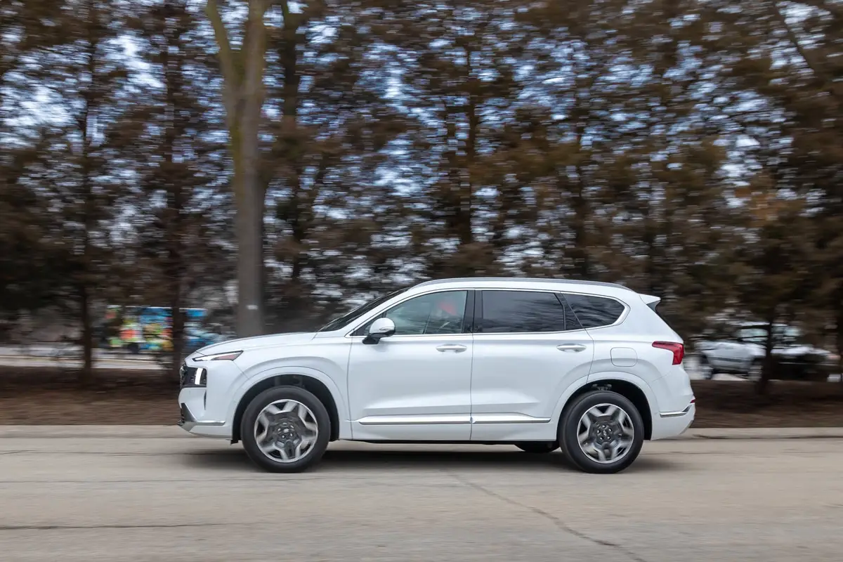 Is the 2021 Hyundai Santa Fe a Good Car? 5 Pros and 4 Cons | News ...