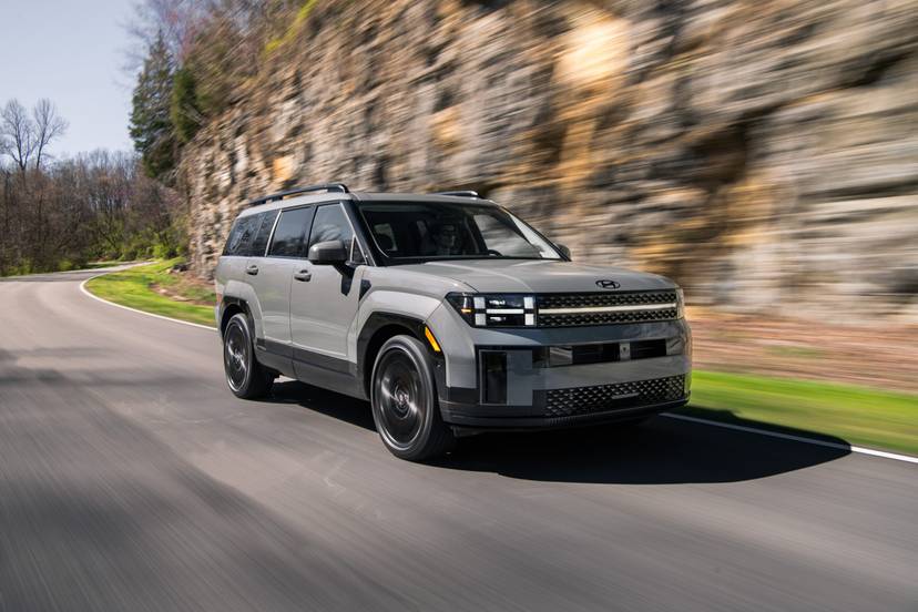 hyundai-santa-fe-2026-exterior-dynamic-oem