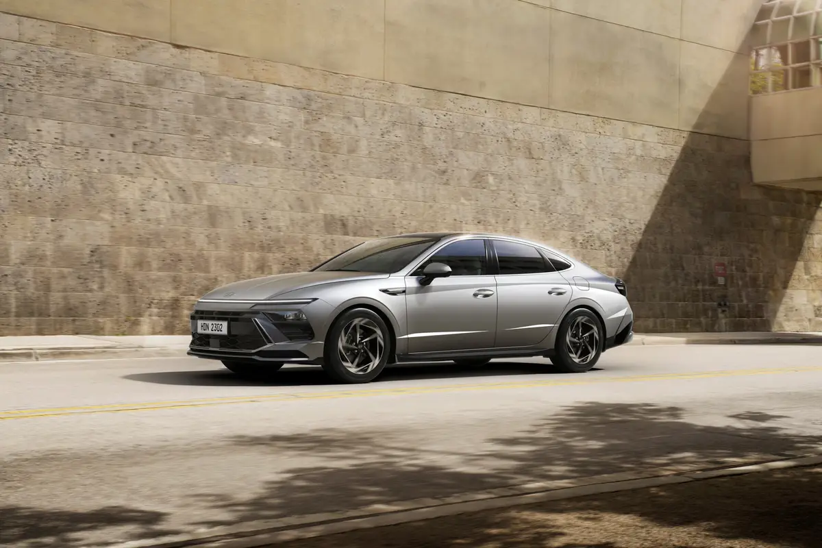 hyundai sonata 2026 exterior oem 01 jpg