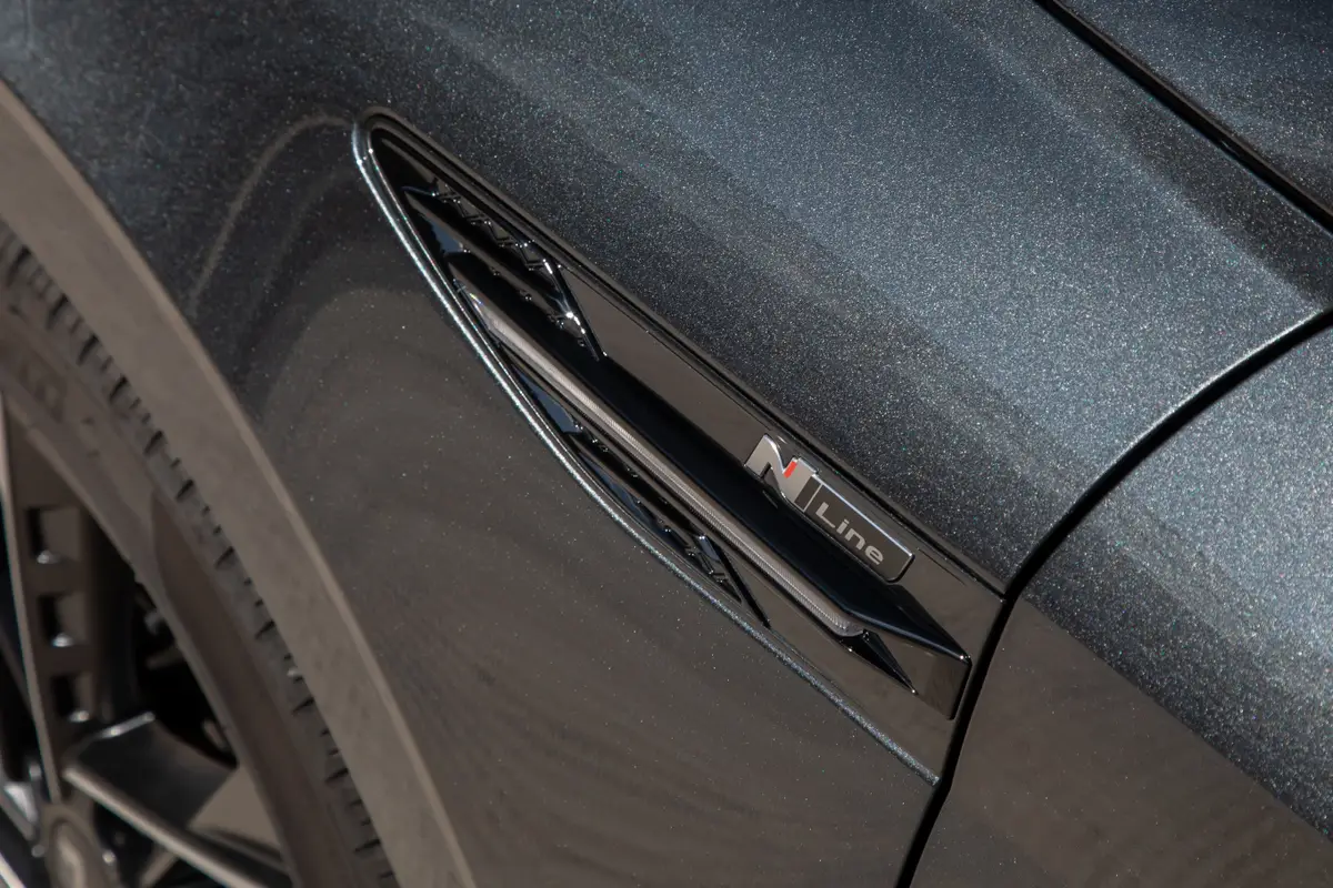 hyundai sonata n line 2025 09 exterior profile badge jpg