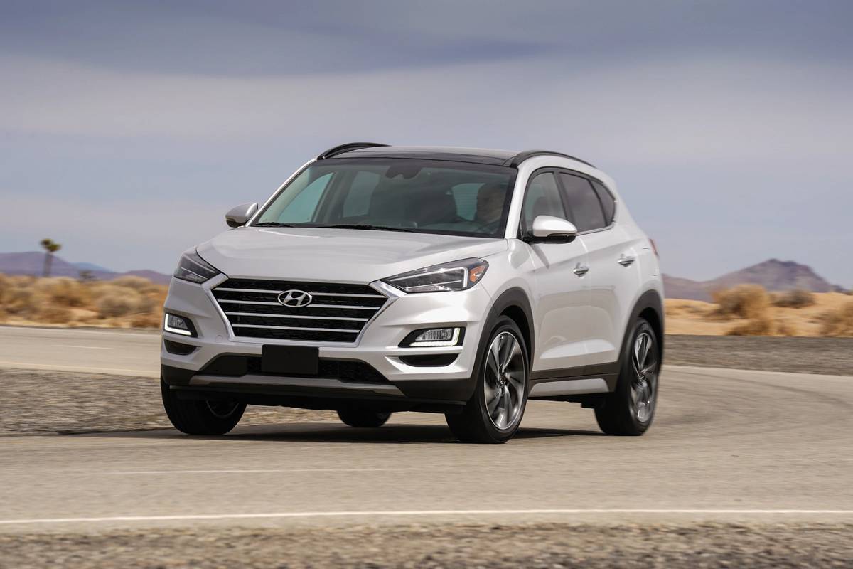 hyundai-tucson-2020-dynamic-front-white.jpg