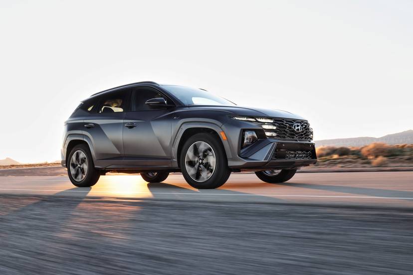 hyundai-tucson-2026-exterior-oem-01